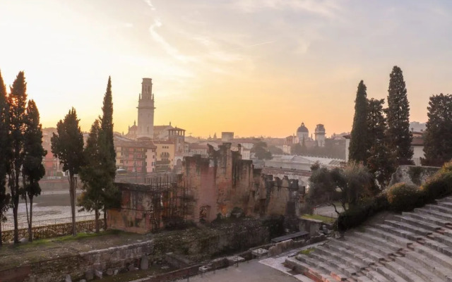 Luxurious Arena residence 80 meters from the Arena