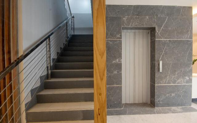 OYO 614 Hotel Dulcee