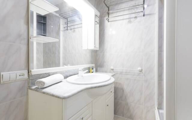 AB Paral·lel Apartments