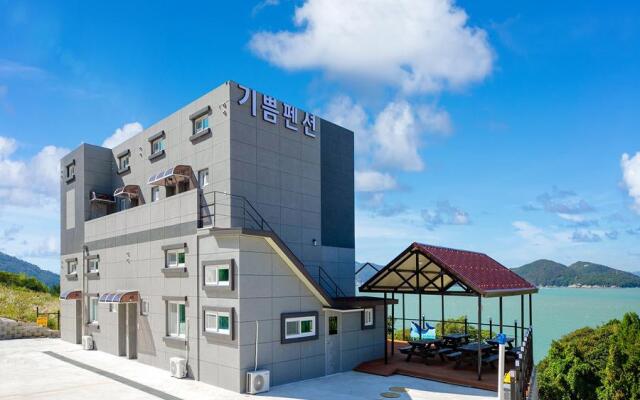 Yeosu Geumodo Gippumjoy Pension