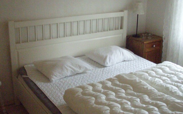 6 Person Holiday Home in Dronningmolle-by Traum