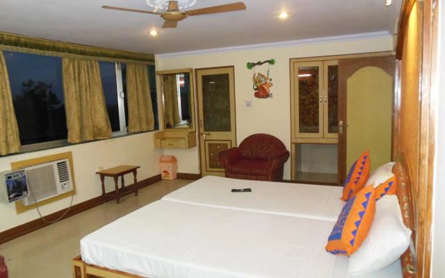 Hotel Taj Plaza – Guest Rooms – Agra