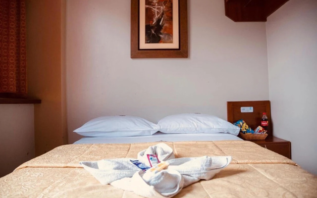 Hotel Jorge Chavez