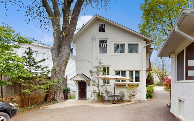 Historic Oak Park Residence