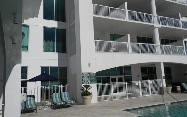 Emerald by the Sea 1012