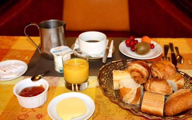 Hôtel des Voyageurs