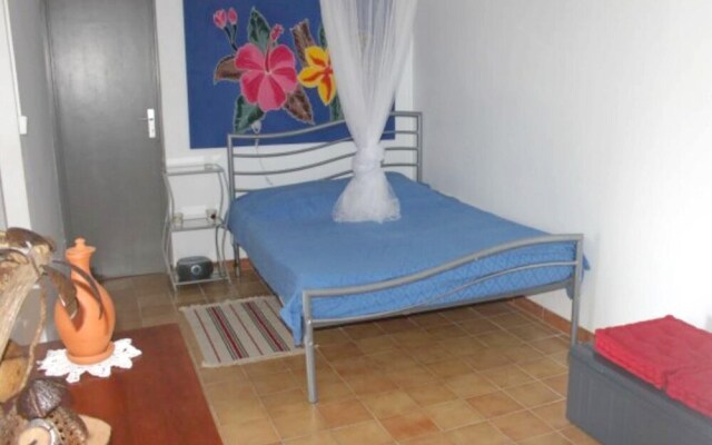 Apartment with One Bedroom in Schoelcher, with Wonderful Sea View, Enclosed Garden And Wifi - 4 Km From the Beach