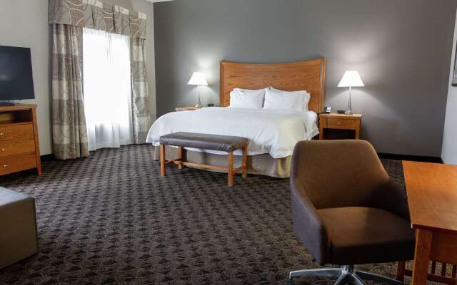 Hampton Inn & Suites Chesapeake-Square Mall