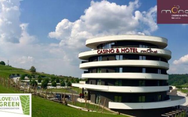 Mond, Resort & Entertainment