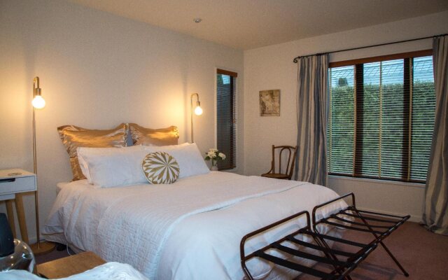 40 Thornycroft Street Bed and Breakfast