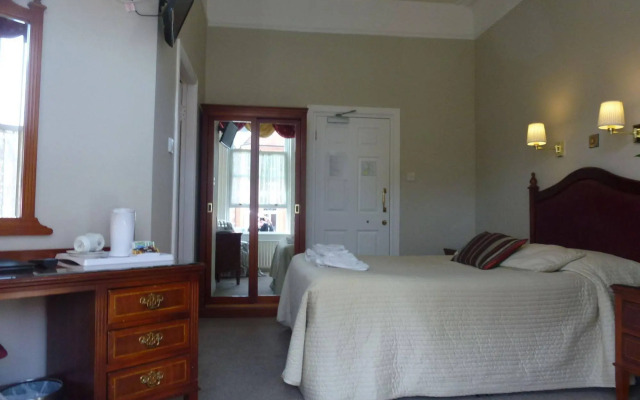 Egans Guest House