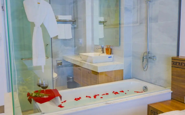 Pharaoh Boutique Hotel Danang