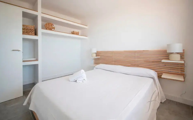 R154 - Apartamento Frente AL MAR EN Coma-ruga 3