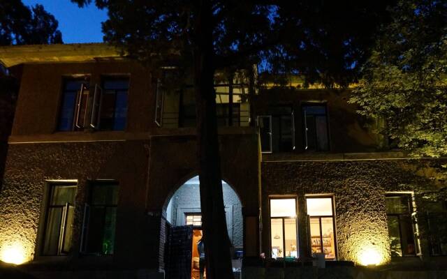 Dalian Old Alley Youth Hostel