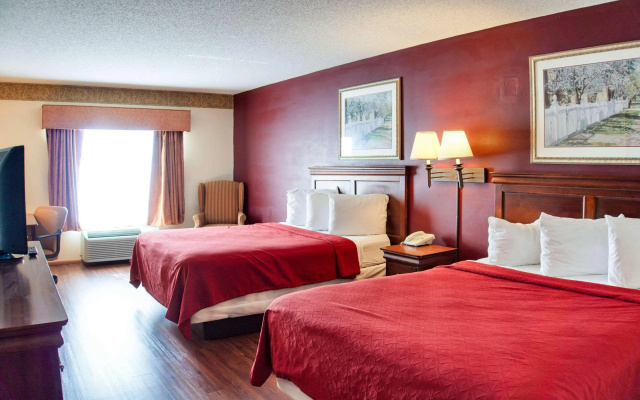 Red Roof Inn & Suites Berea