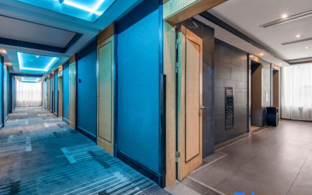 Y Electronic Sports Hotel (Shaoxing Keqiao Town Yintai)