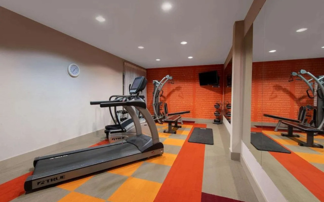 La Quinta Inn & Suites By Wyndham Harrisburg-Hershey