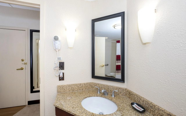 Red Roof Inn Meriden