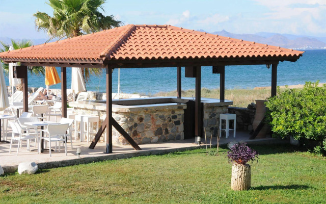 Irina Beach Hotel