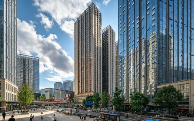 YUNSHUO · High Sky Private Soup Hotel (Huaguoyuan White House Songhua Road Metro Station) – Outside – Guiyang