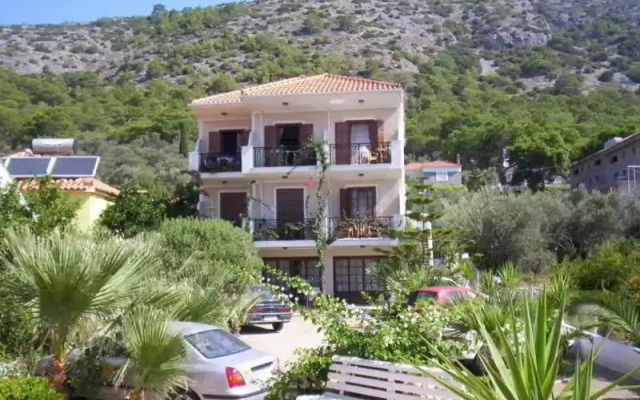 Studios Patra