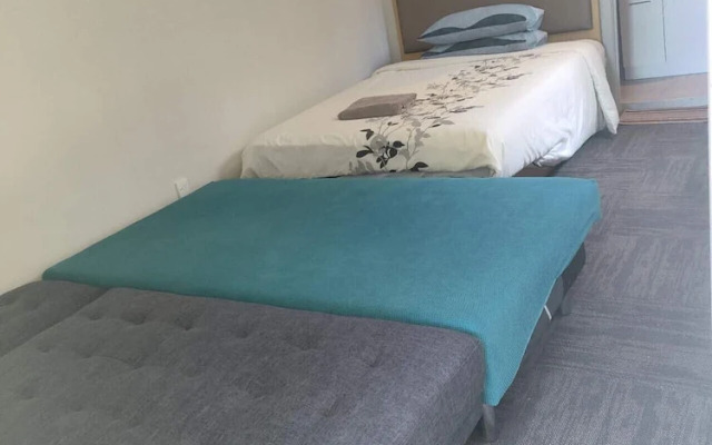 1 Double and 1 sofa bed Studio