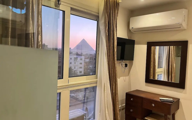 King Khafren View INN
