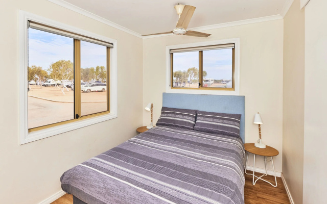 RAC Exmouth Cape Holiday Park – Guest Rooms – Exmouth