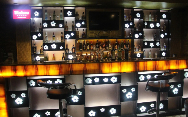 OYO Premium Bahadrabad Haridwar