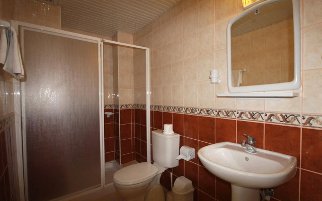 Rose Garden Apart Hotel