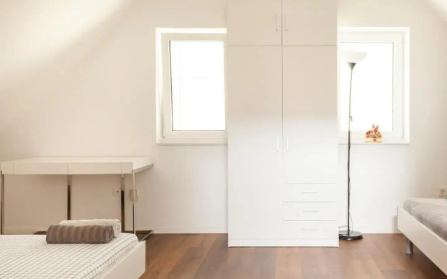 Hillhouse Novo mesto