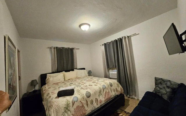 Little Havana 2BR Near Brickell & Midtown