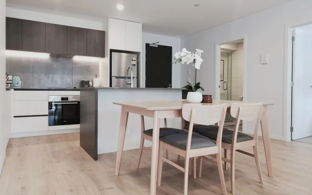 Brand New Lux 2 Bedroom Apartment