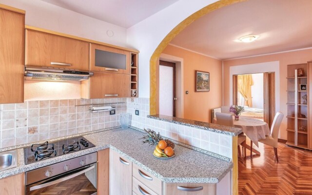 Stunning Home in Pula With Wifi and 4 Bedrooms