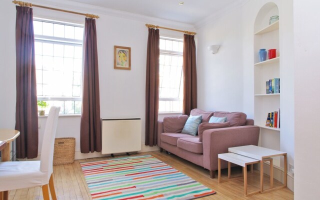 The London Agent Kensington Warwick