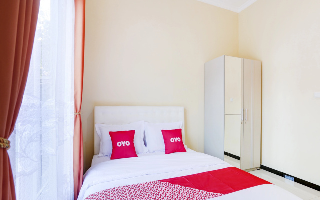 OYO 3971 Griya Loka Syariah 1 Sampangan – Guest Rooms – Semarang