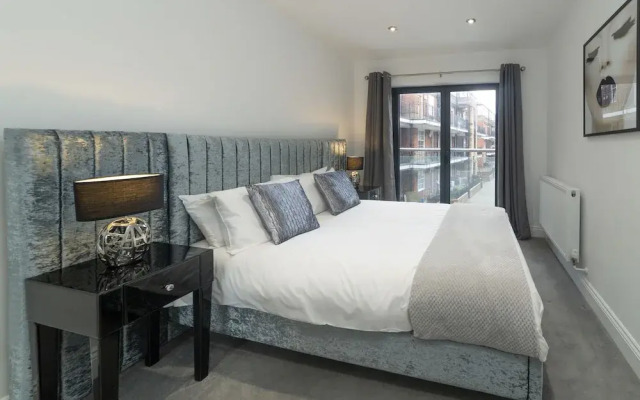 Boutique Tower Bridge Apartment