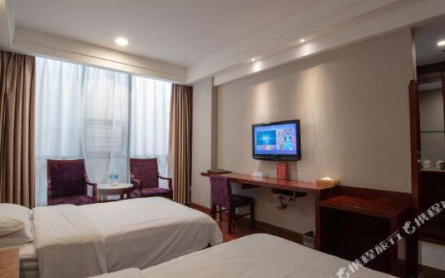 Ziteng Hotel