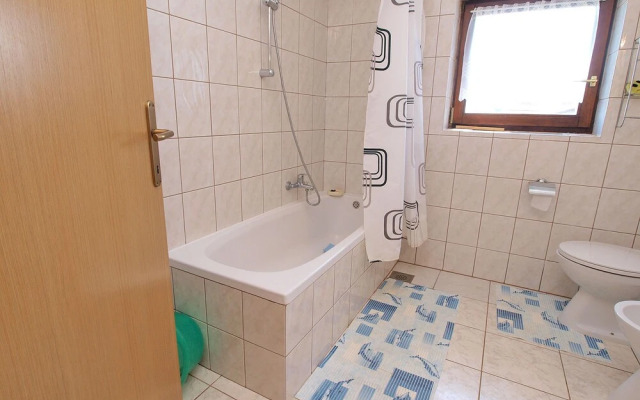 Apartment 50