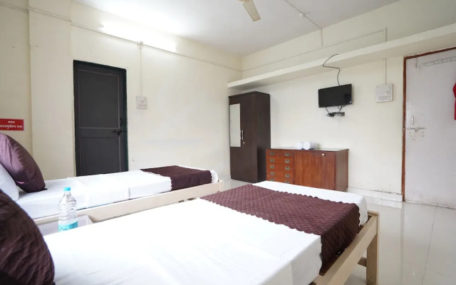 Hotel Naman Executive - 2