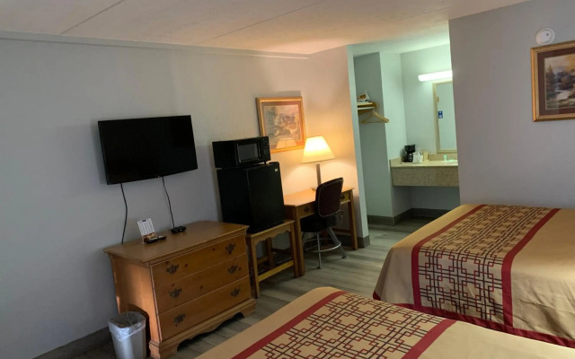 Pigeon Forge Parkway Inn