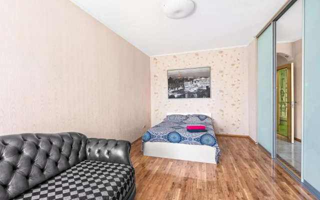 BestFlat24 on Rozhdestvenskaya Street 7