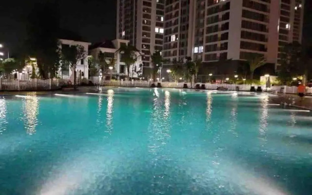 2 Bedrooms in luxury @Vinhomes Green Bay Ha Noi.