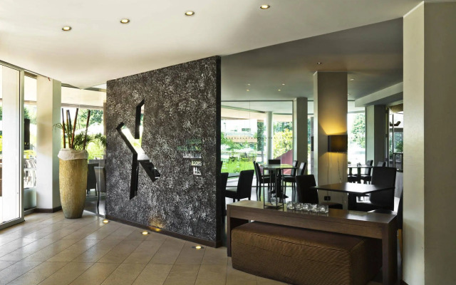 Axolute Comfort Hotel