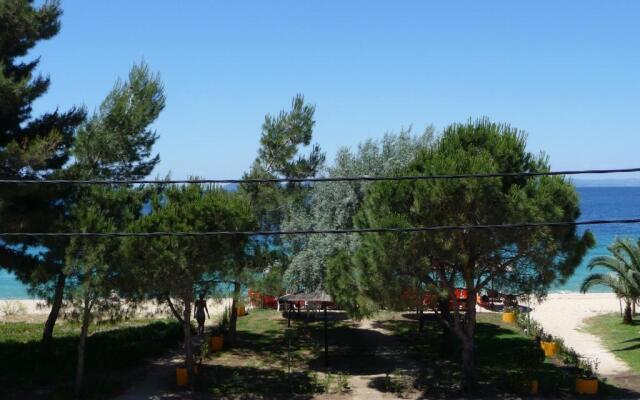 Sunset Studios - New Suites with Seaview & Back Side Apartements