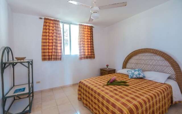 Las Canas Beach Retreat