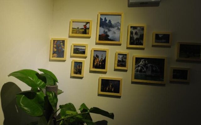 Changsha Zhongtian Hibiscus Land International Hostel