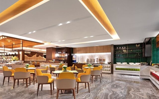 Hilton Huanpeng Hotel changchun Ecological