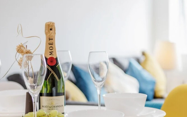 Watford central serviced apartments