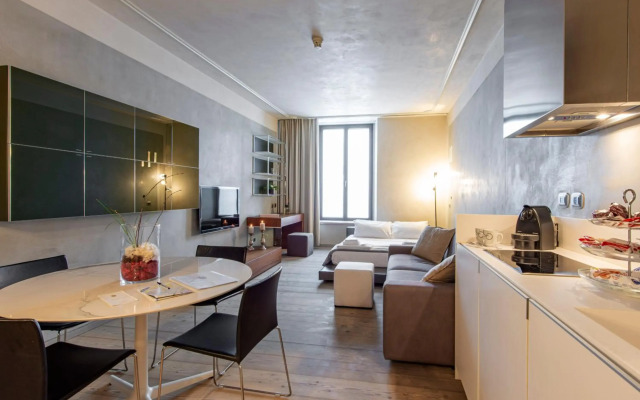 Milan Royal Suites & Luxury Apartments